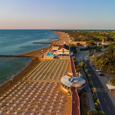 Semi-detached House In Lignano Pineta *